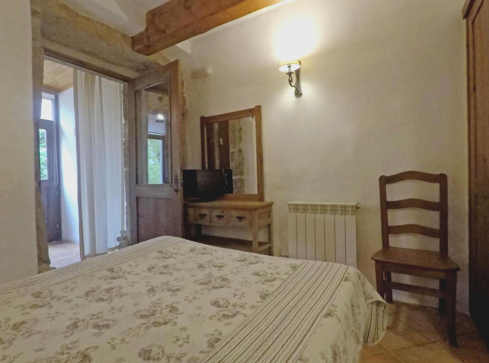 Lugar Dos Devas Guest House Covelo  Room photo
